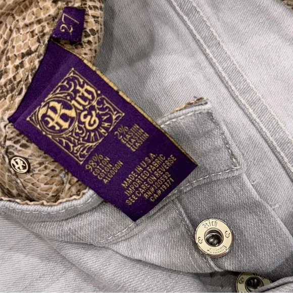 Rich & Skinny Gray Distressed Denim Shorts Size 27 Cutoff Frayed Hem Made in USA - Picture 4 of 10